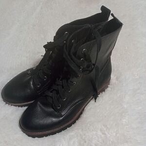Kensie Willa Boots Size 9M